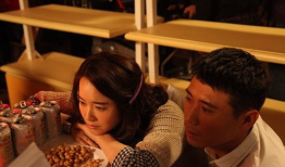 电视剧玫瑰炒肉丝,穿越时空的美食传奇